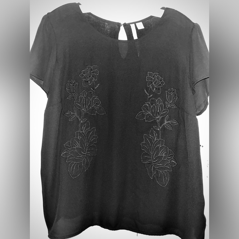 LC Lauren Conrad Black Floral Women's Blouse